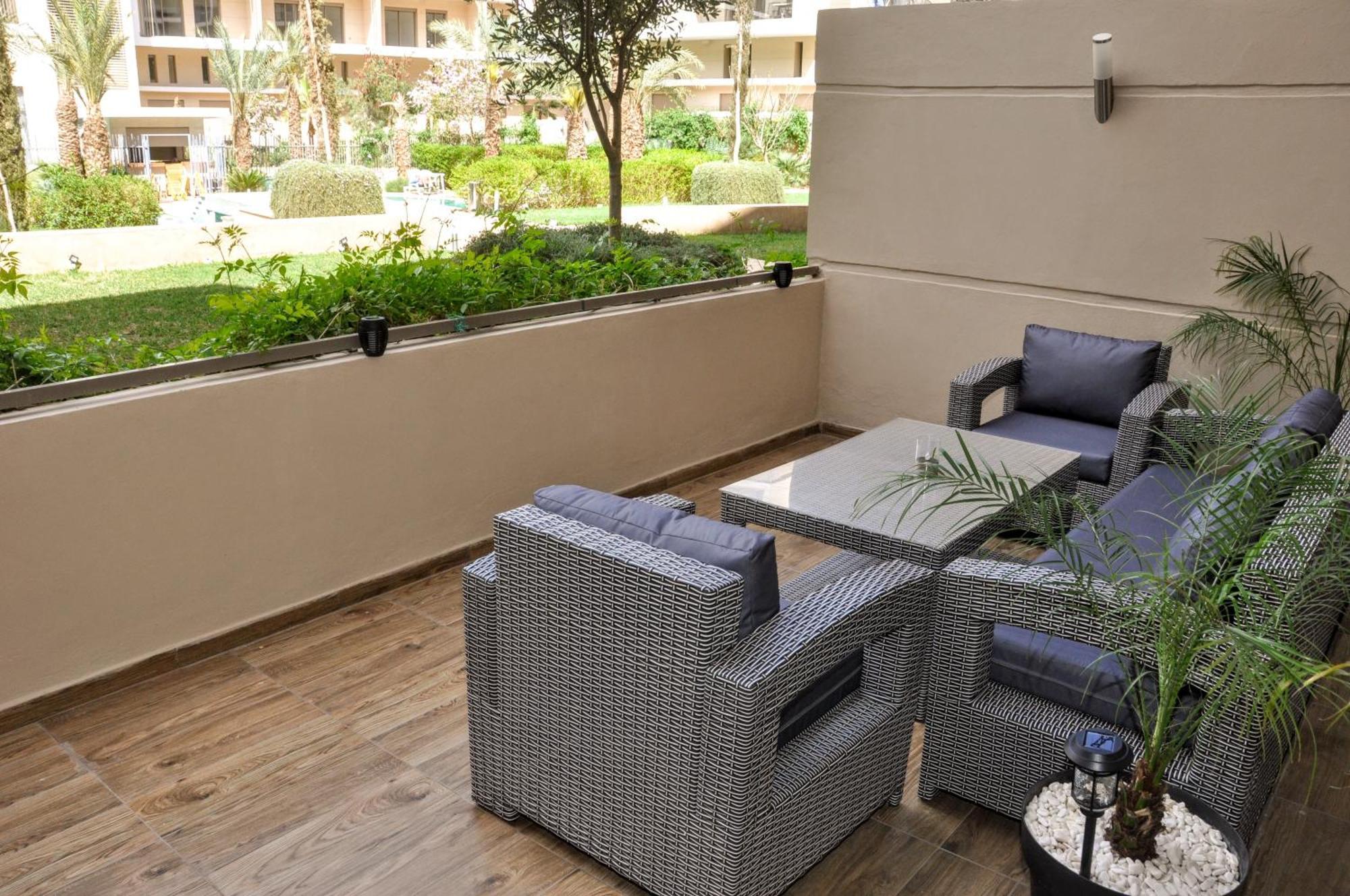 Appartamento Royal Deluxe Gold - Marrakech, Luxe Pool View Marrakesh Esterno foto
